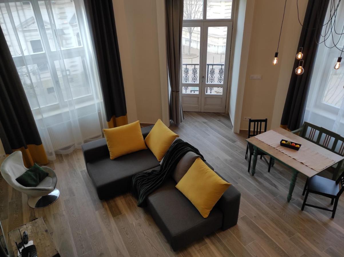 City Art Inn Сегед Экстерьер фото